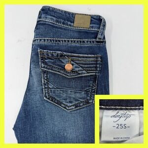 Daytrip Virgo Tailored Boot Jeans Womens 25S Blue Denim Flap Pocket Buckle